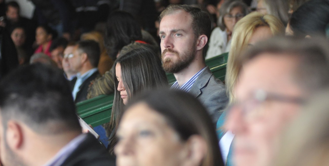 Mayer en San Justo: "con todo lo que aporta el campo, debería tener pavimento hasta la última tranquera"