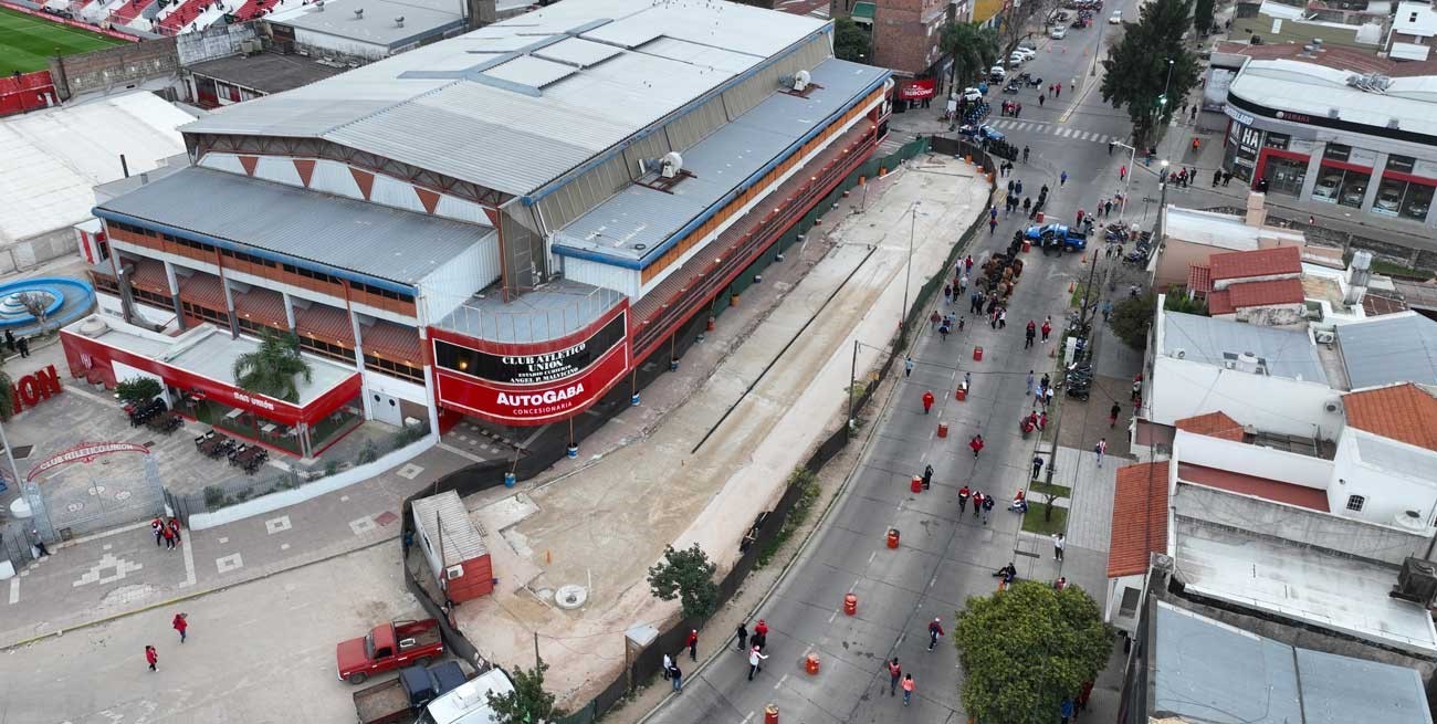 Estiman en 15 días rehabilitar el tránsito en la zona del socavón de Unión