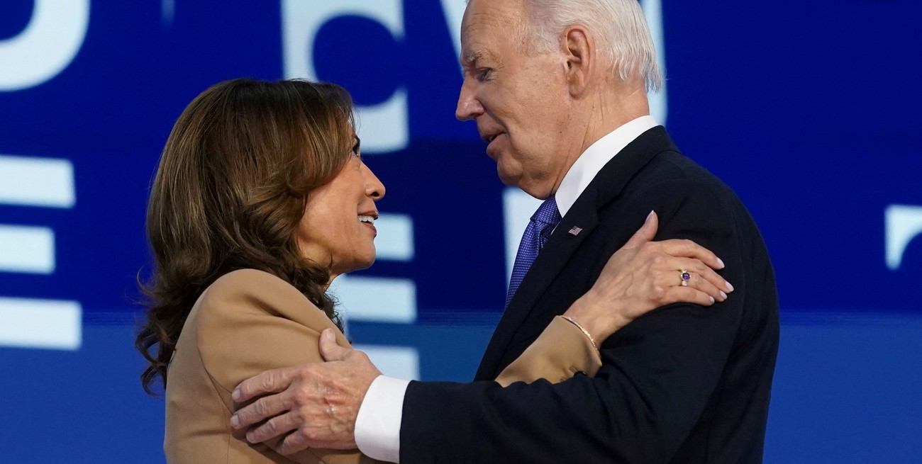 La Convención Demócrata "despidió" a Joe Biden y le entregó las riendas oficiales a Kamala Harris