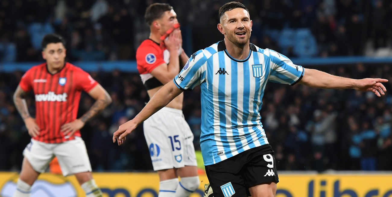 Racing goleó 6-1 a Huachipato y clasificó a cuartos de final de la Copa Sudamericana