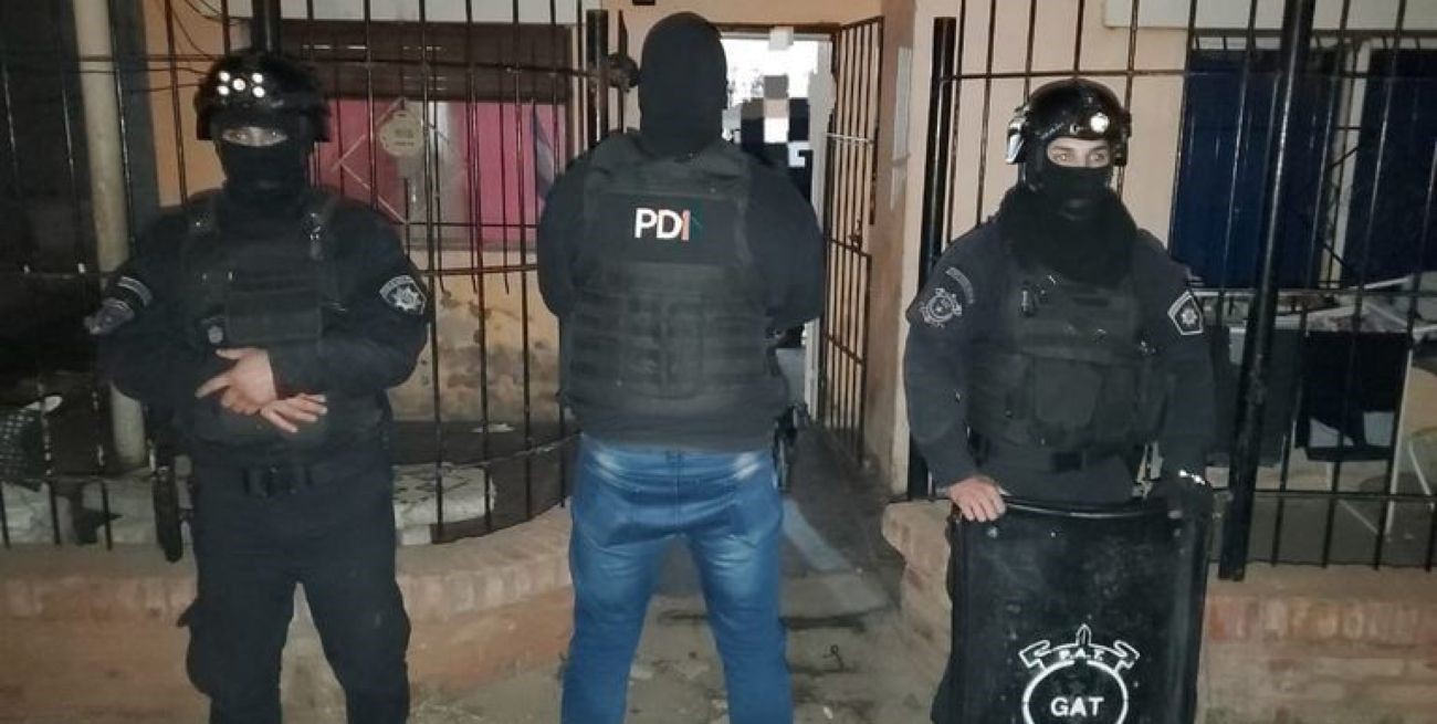 Cuatro detenidos por amenazar y privar de la libertad a una mujer en Venado Tuerto