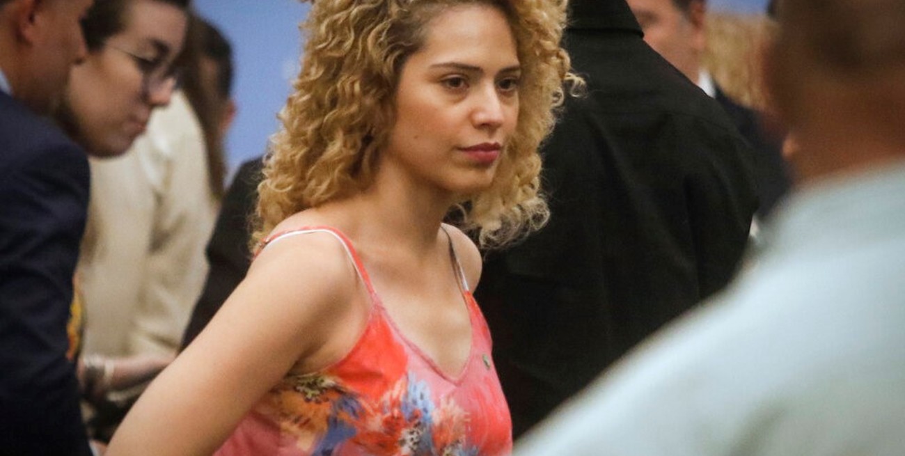 Una denuncia por violencia de género y amenazas de expulsión hicieron estallar una crisis en el bloque de La Libertad Avanza