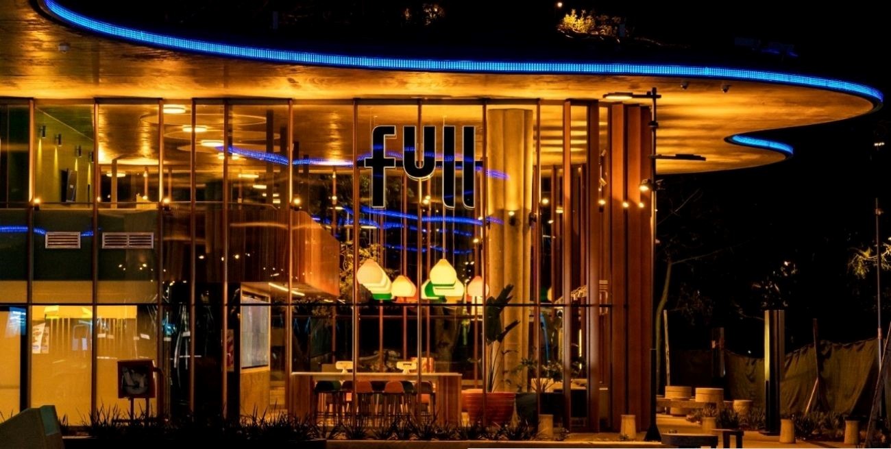 YPF llega a las 1000 tiendas Full
