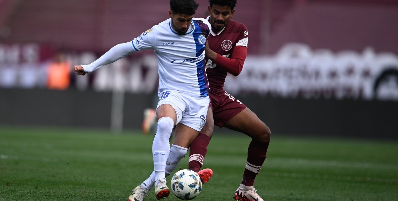 Godoy Cruz rescató un empate ante Lanús en La Fortaleza