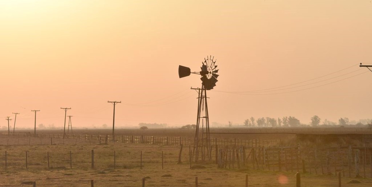Alerta por vientos fuertes en dos provincias de Argentina