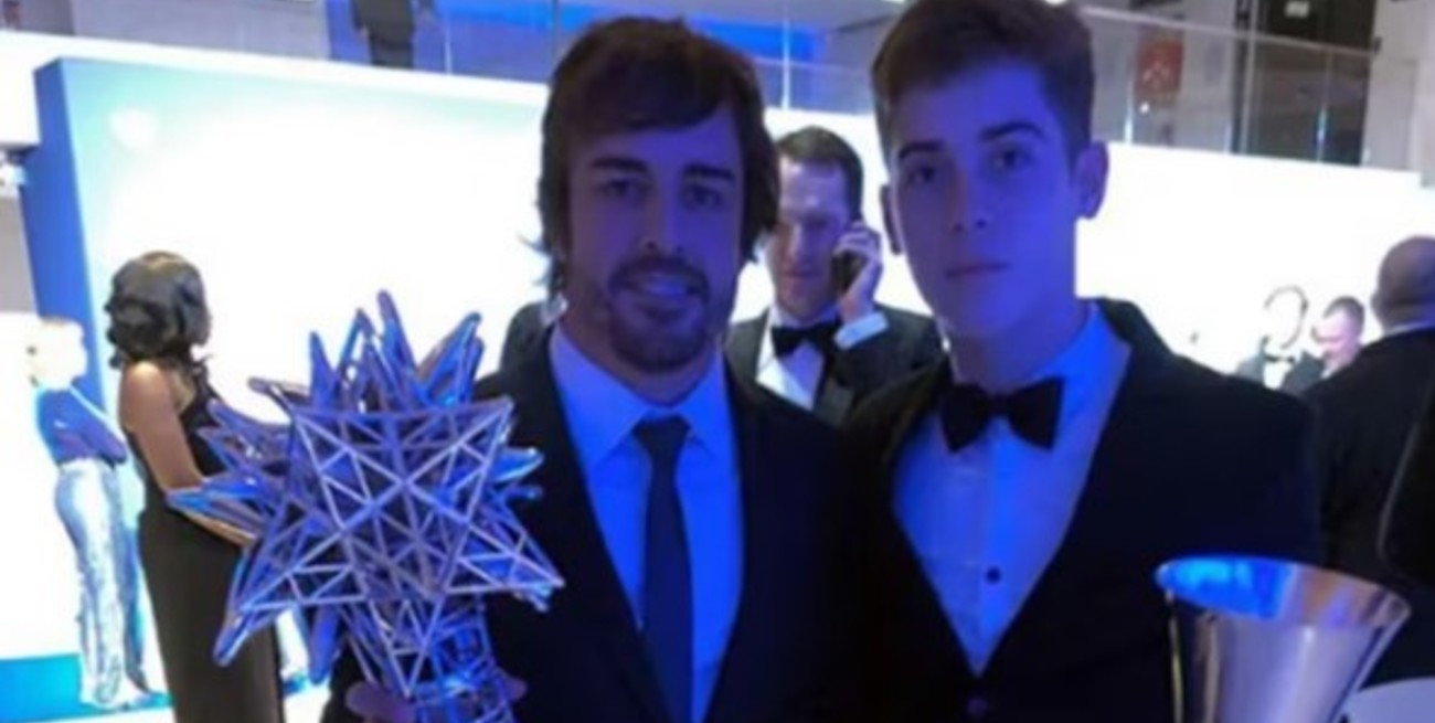 Los elogios de Alonso, Norris, Checo Pérez y Albon para Franco Colapinto