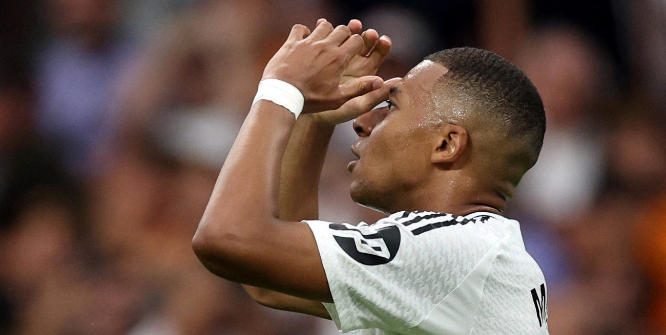 Hackearon las redes sociales de Kylian Mbappé y publicaron contra Messi e Israel