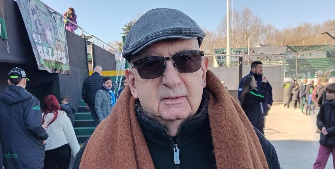 Presidente de Nueva Chicago: "Todos queremos jugar en la A, pero el ascenso es algo fortuito"