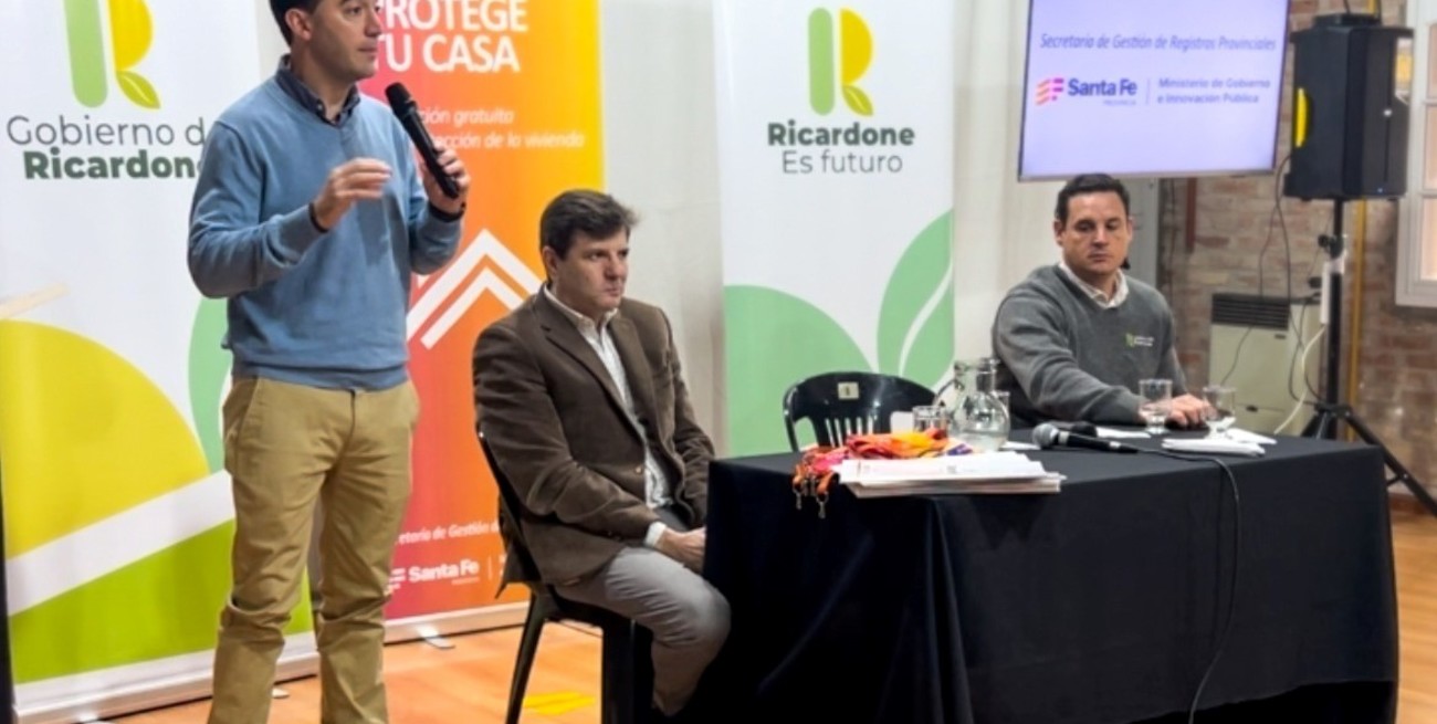 El dispositivo móvil del Registro Civil visitó Ricardone