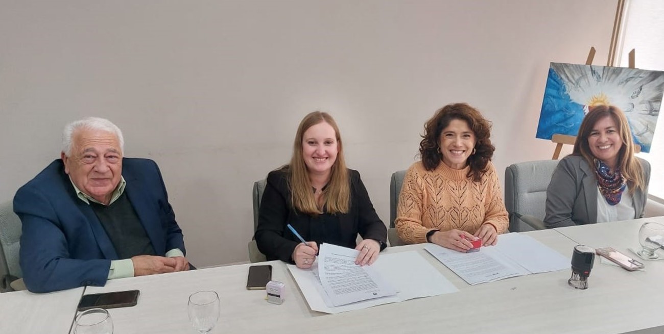 Vera: sellan con Provincia convenios de asistencia alimentaria