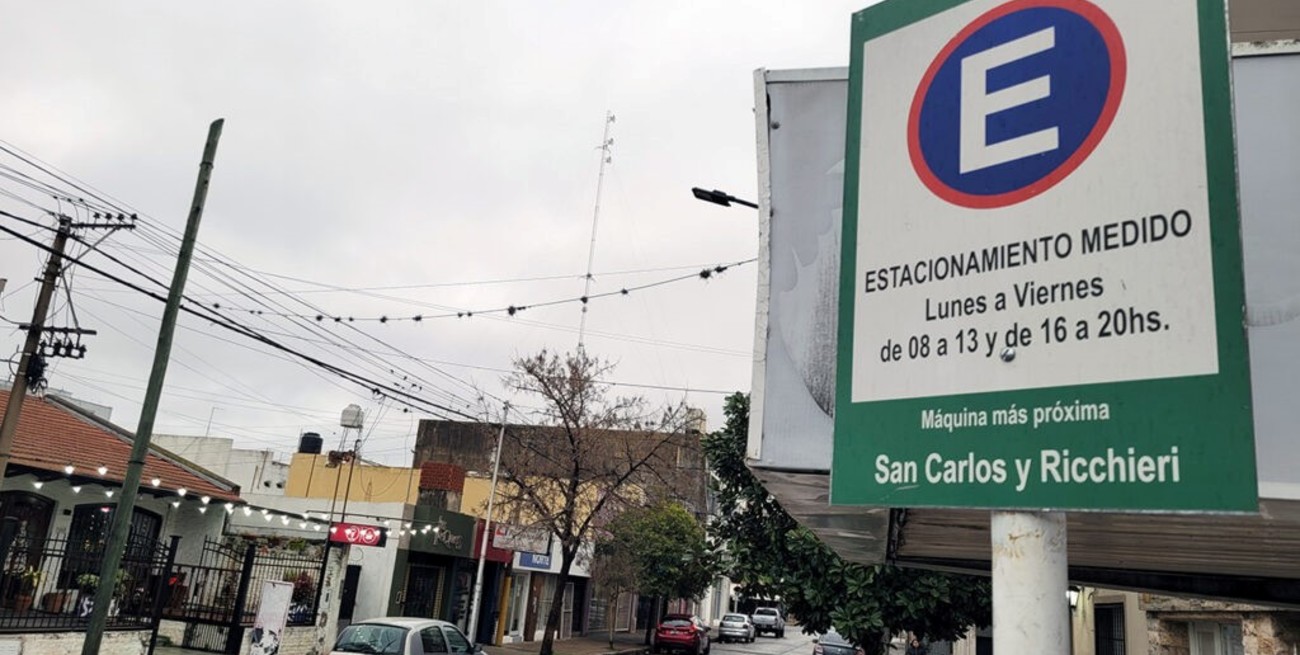 Una ciudad santafesina decretó la eliminación del estacionamiento medido