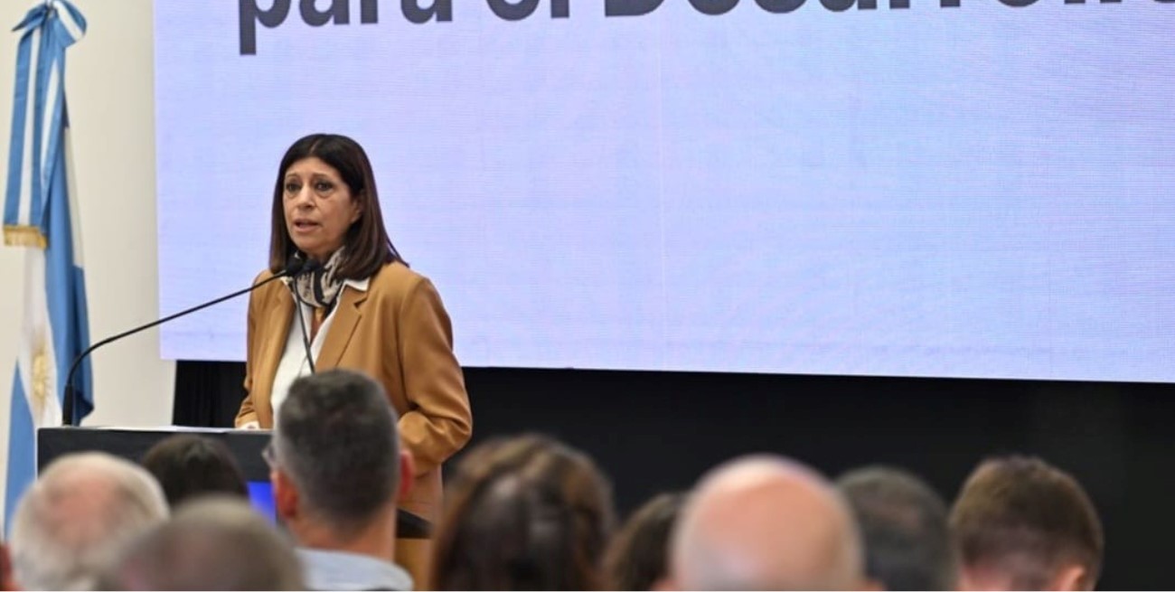 Clara García: "Santa Fe tiene una política energética para el futuro"