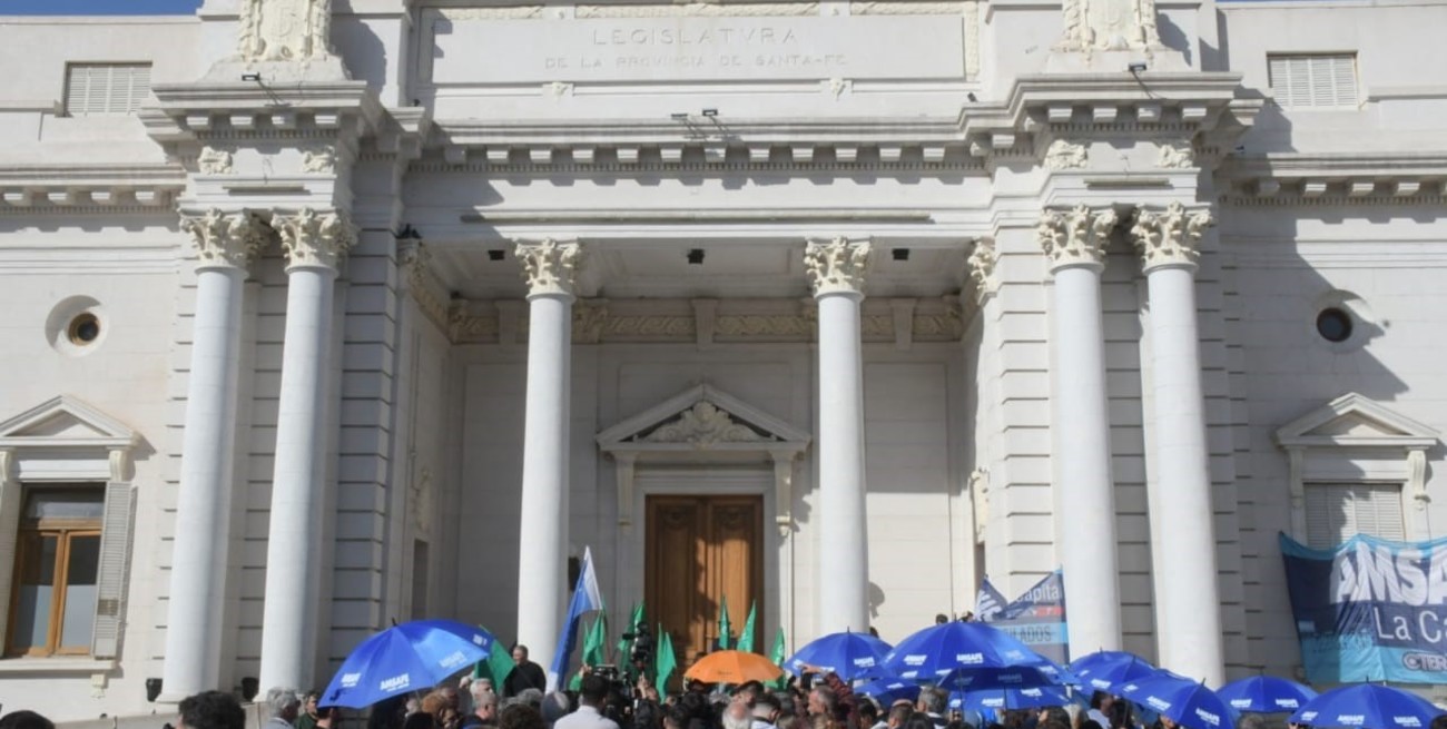 Reforma previsional en Santa Fe: los gremios reclaman hablar con senadores