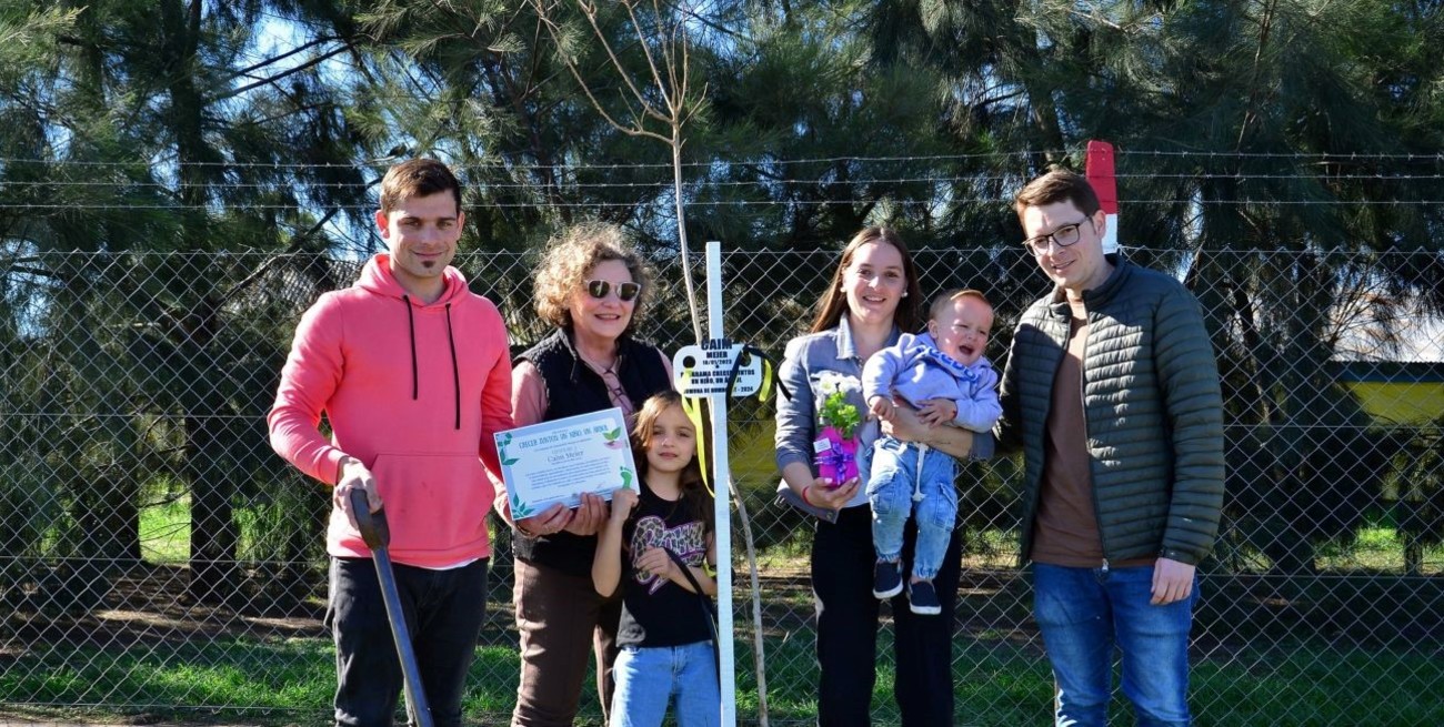 Crecer Juntos "Un Niño, Un Árbol": 50 familias participaron de la iniciativa en Humboldt