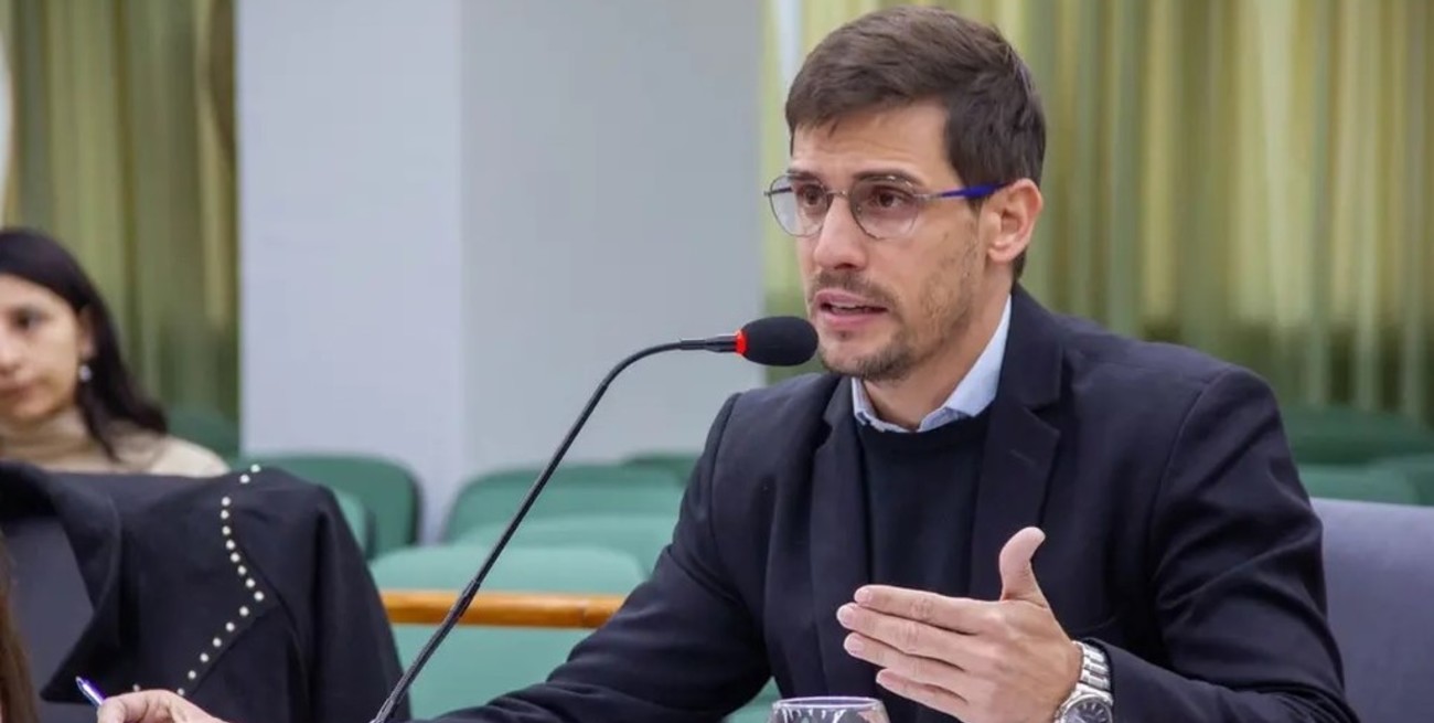 La familia radical se agranda