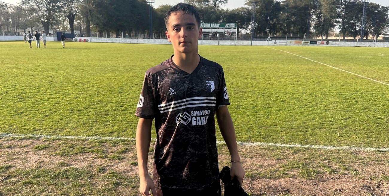 El joven arquero que venció a la adversidad y debutó en la máxima categoría de La Salle