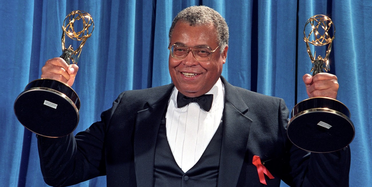 Dolor en Hollywood: murió James Earl Jones, la voz icónica de Darth Vader y Mufasa