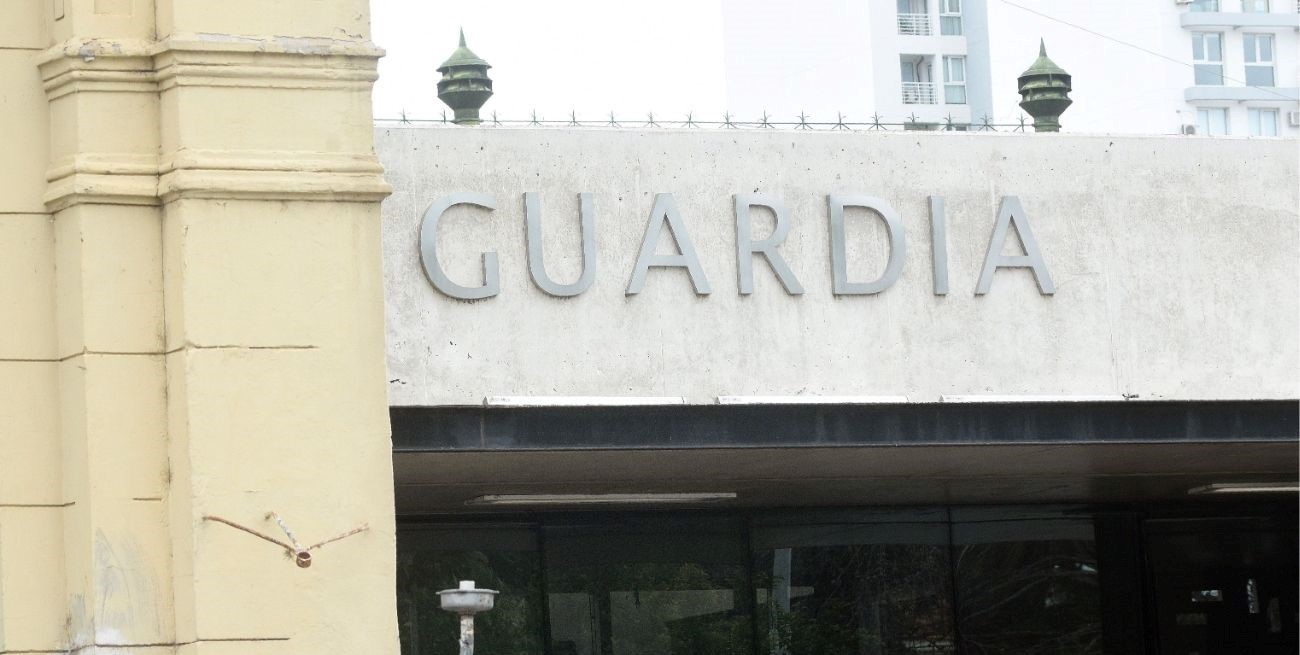 Agoniza un joven que recibió un tiro de un rifle de aire comprimido en un ojo