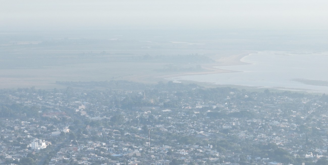 Cielo parcialmente nublado y advertencia por humo en la ciudad de Santa Fe: qué significa