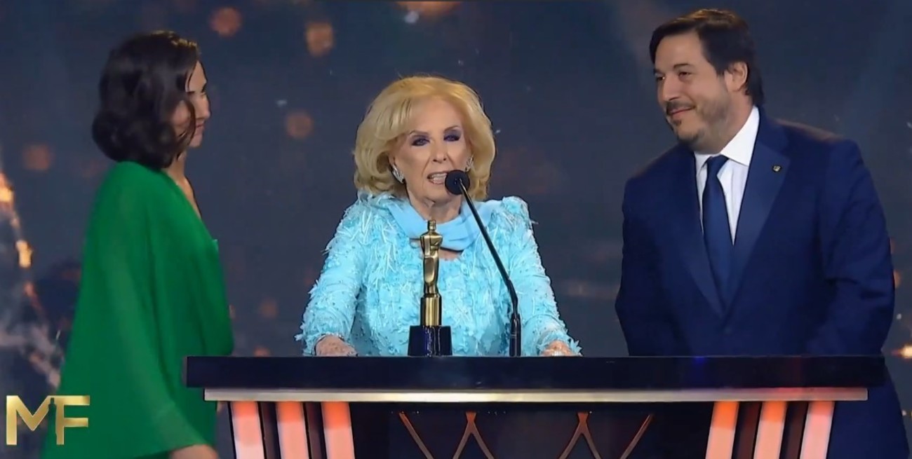 Ganadores, homenajes y alfombra roja en la Gala de la Televisión Argentina