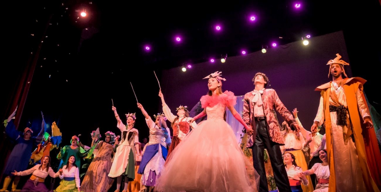 "Bru-Jácara": la ópera en un libro