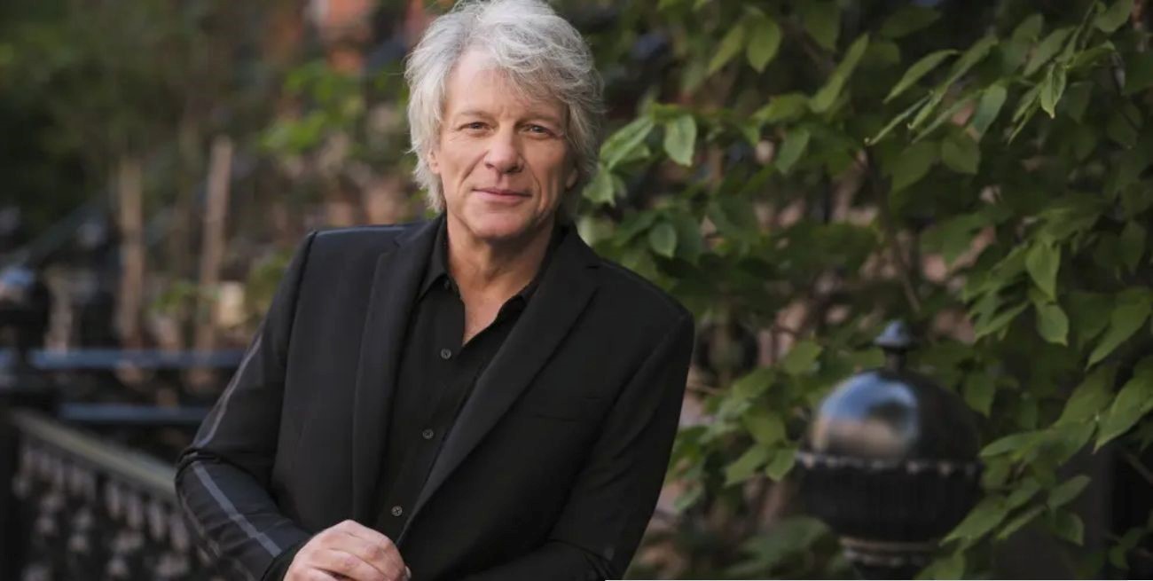 Video: Bon Jovi evitó que una mujer saltará de un puente en Estados Unidos
