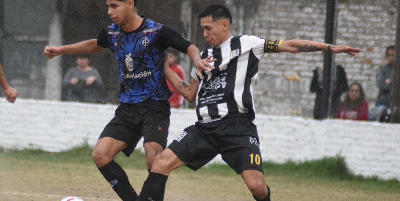 Nacional y Banco se enfrentan en un partido de alto vuelo