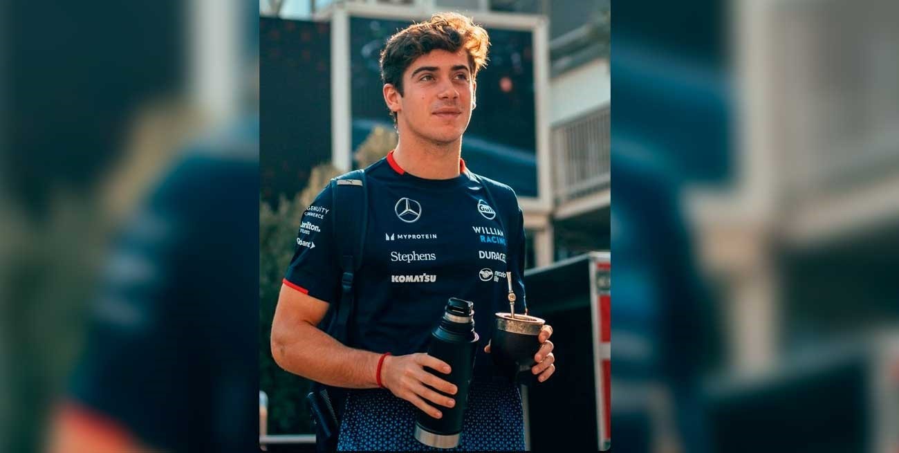 Compartiendo mates, Colapinto recorrió el circuito callejero de Bakú