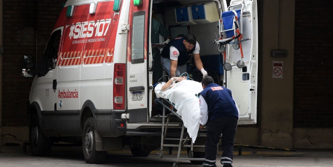 Un hombre chocó intencionalmente con su auto a motociclistas y se dio a la fuga