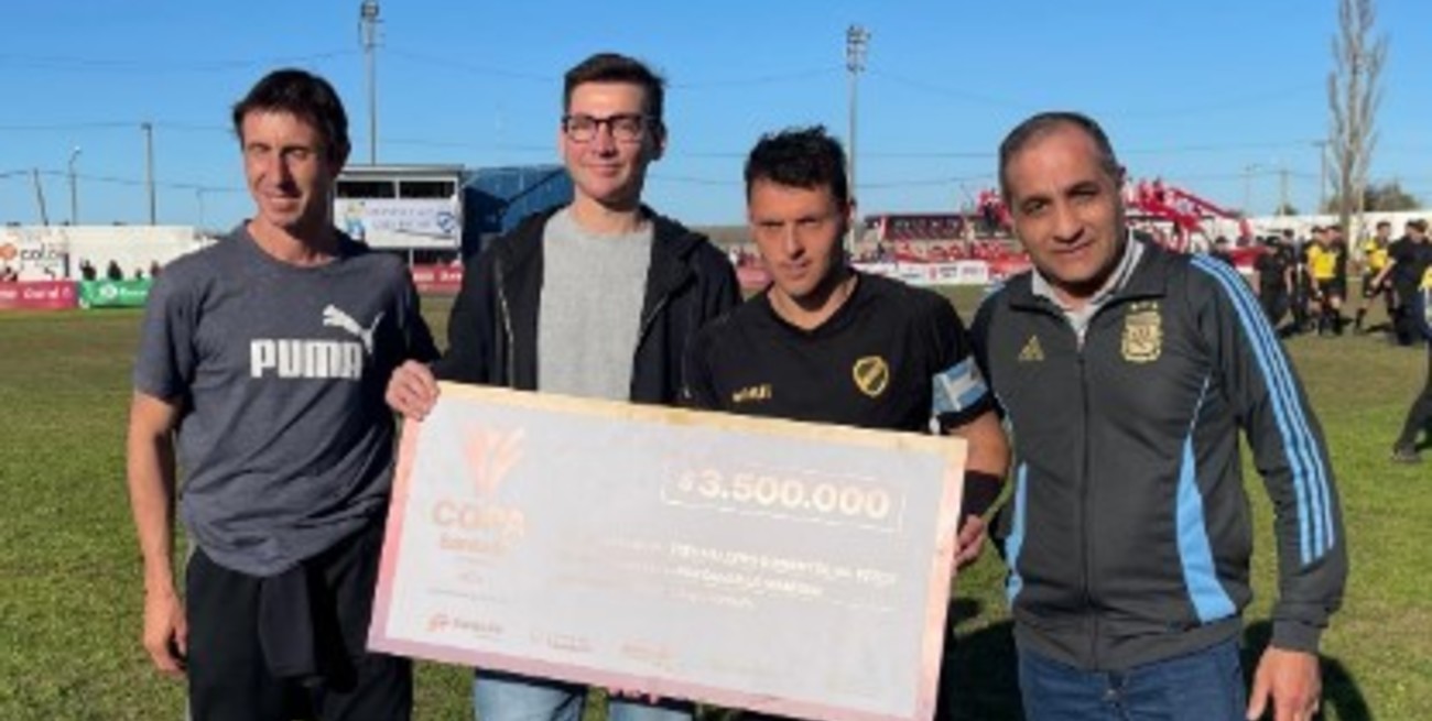 Juventud Pueyrredón es el primer finalista de la Copa Santa Fe de fútbol masculino