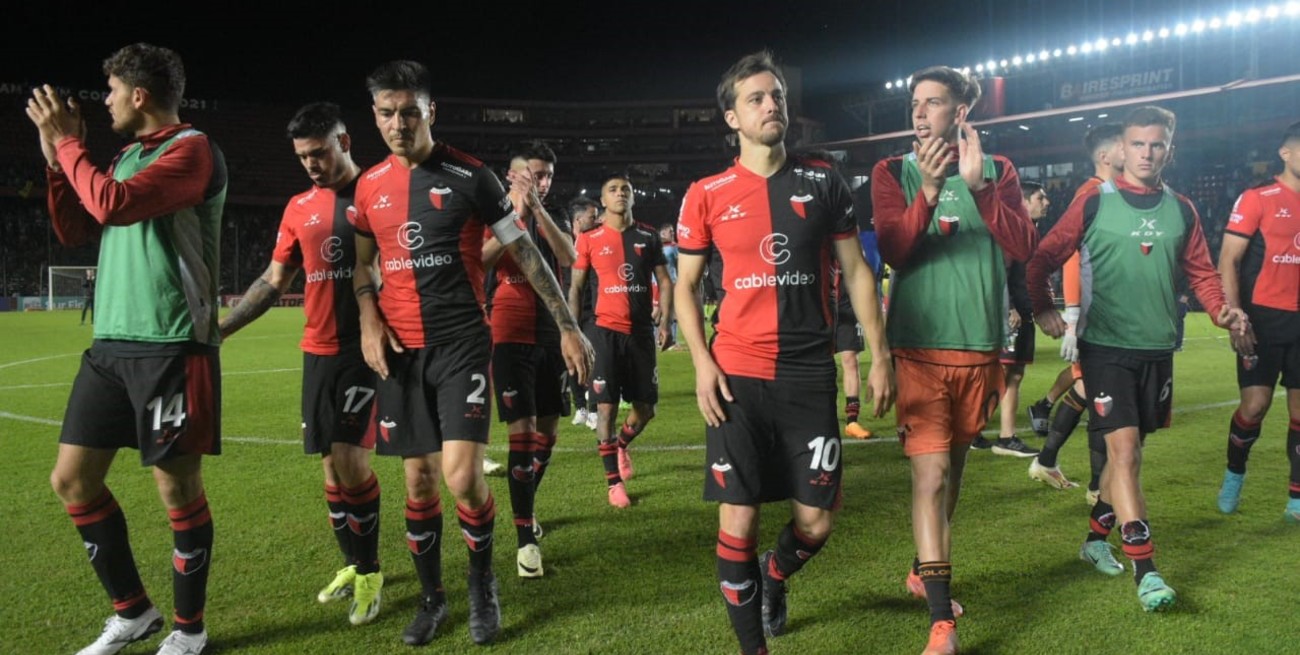 Si dejaban las "H" del rugby tampoco la metía: papelón de Colón y derrota