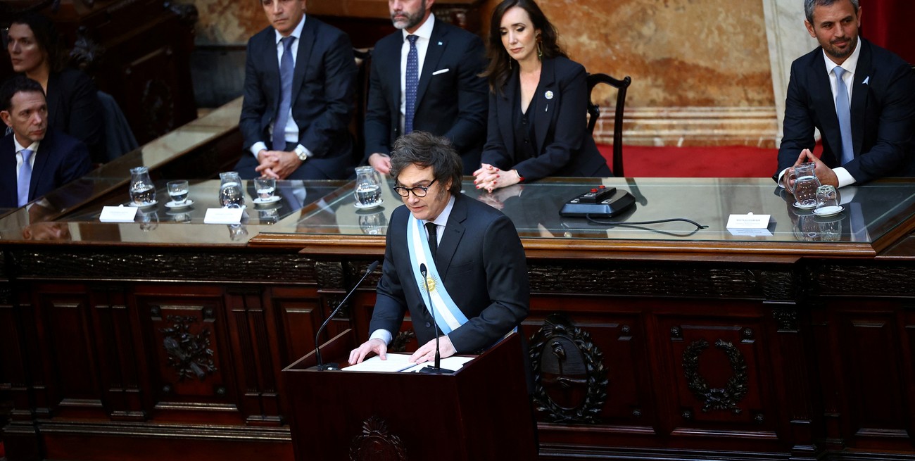 Elogios oficialistas y críticas opositoras a la presentación de Milei en el Congreso