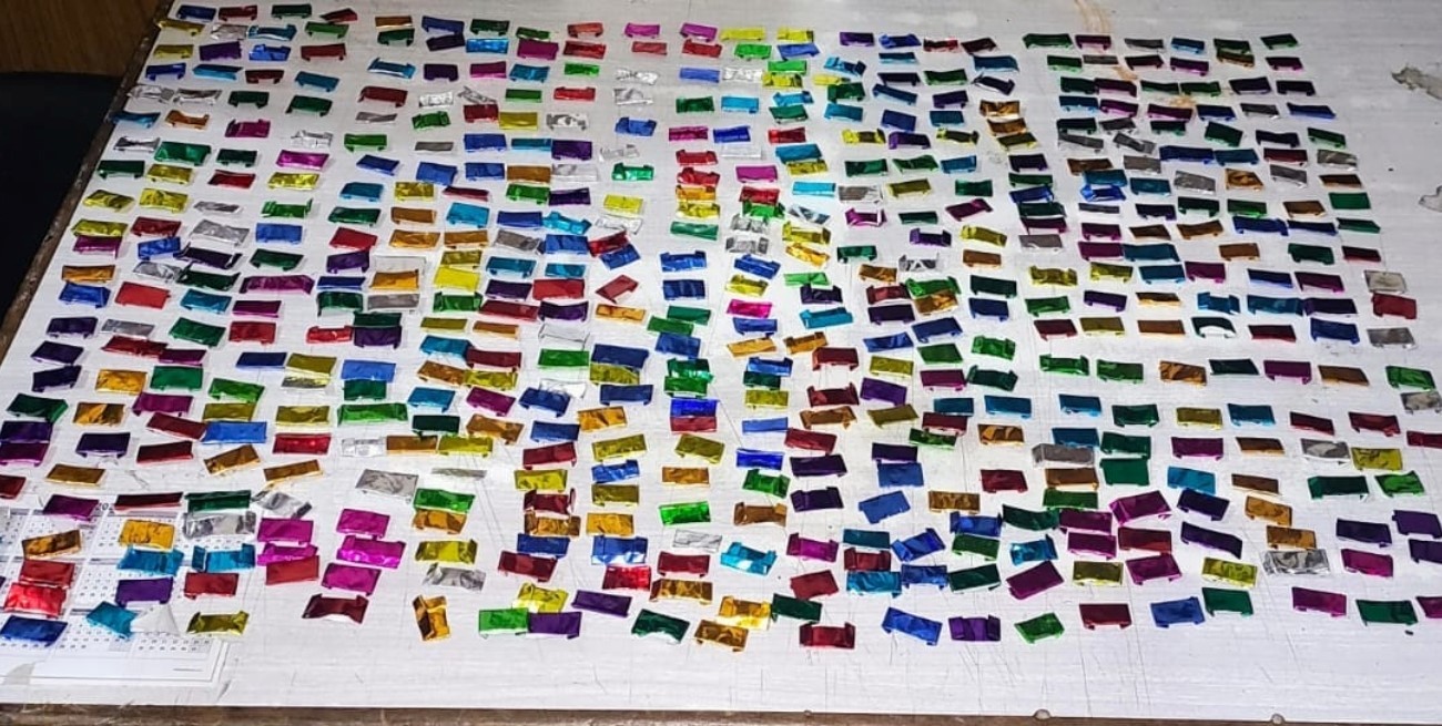 Fueron por un tiroteo y hallaron un kiosco de drogas en barrio Nueva Pompeya: dos detenidos