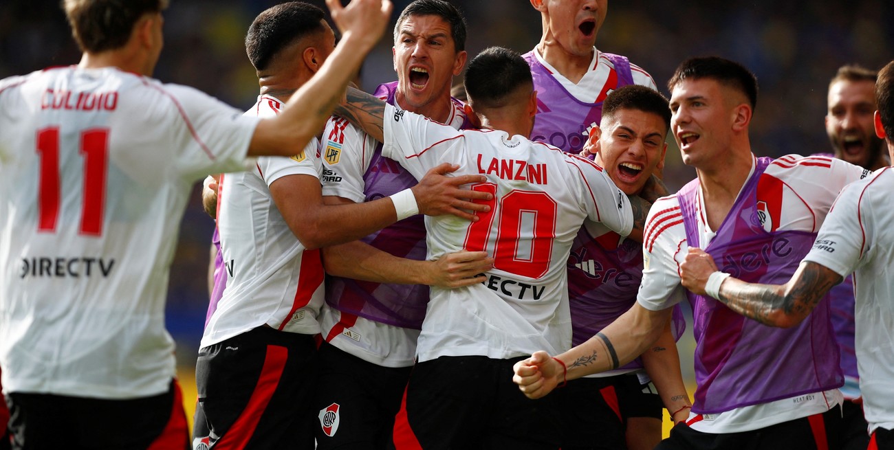 Con polémica en el final, River le ganó a Boca en la Bombonera por 1 a 0