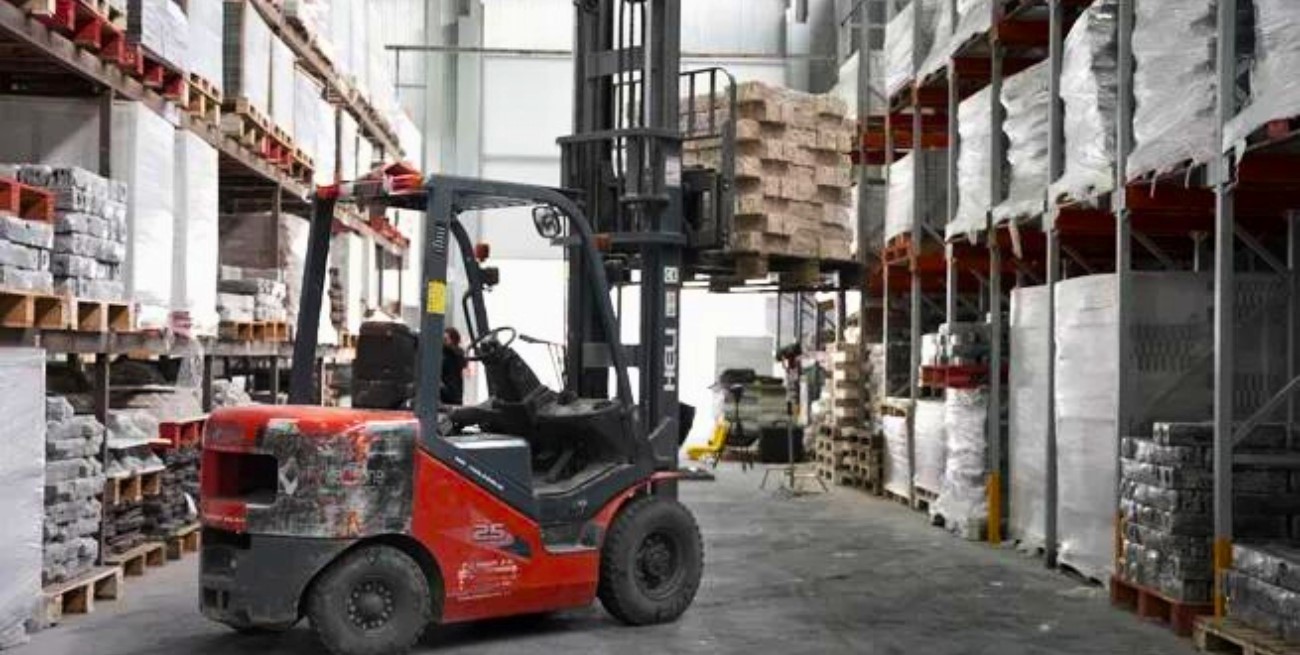 Crisis Pyme: la producción sigue en caída y aparecen problemas para pagar salarios