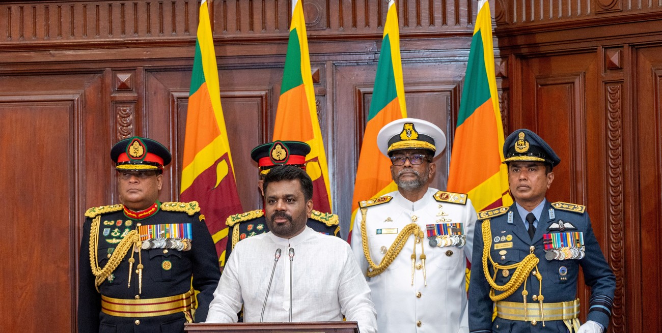 Tras el triunfo de la extrema izquierda en Sri Lanka, renunció el actual primer ministro