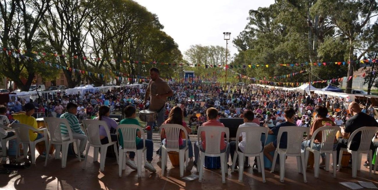 Se llevó a cabo la primera edición de la Fiesta de la Empanada de Hojaldre en Villa Cañás