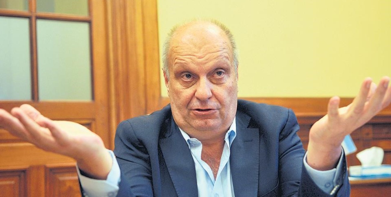 Lombardi se ofreció a respaldar a Milei en el veto total al presupuesto universitario