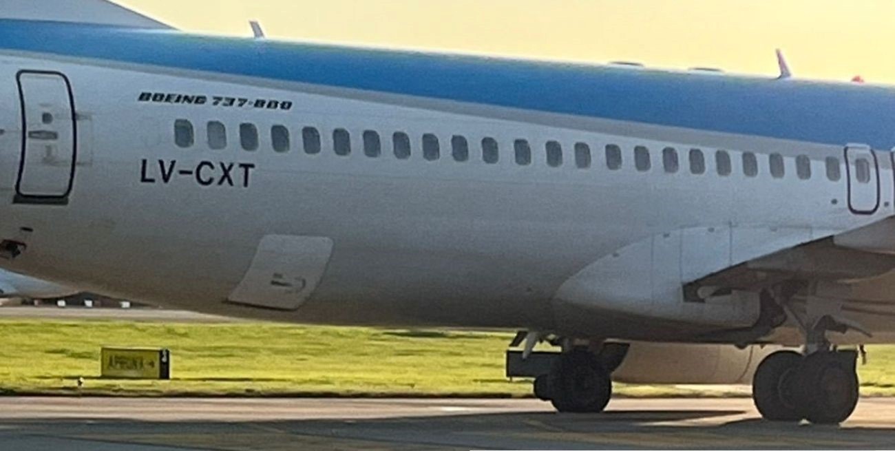 Un avión de Aerolíneas Argentinas perdió una rueda al aterrizar