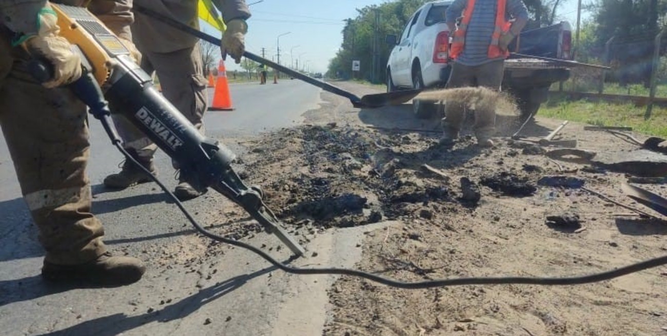 Vialidad Nacional realiza varios frentes de obra sobre la Ruta Nº 11