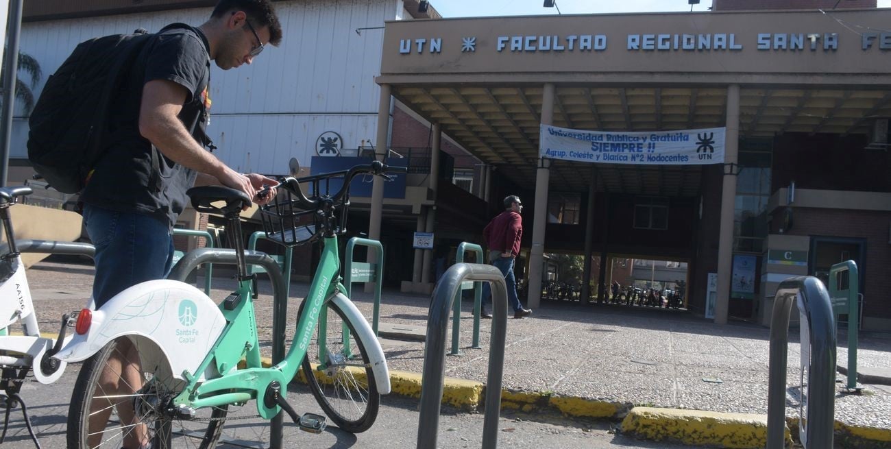 "Las Bicis", una alternativa de transporte gratuito y ecológico para los estudiantes de Santa Fe
