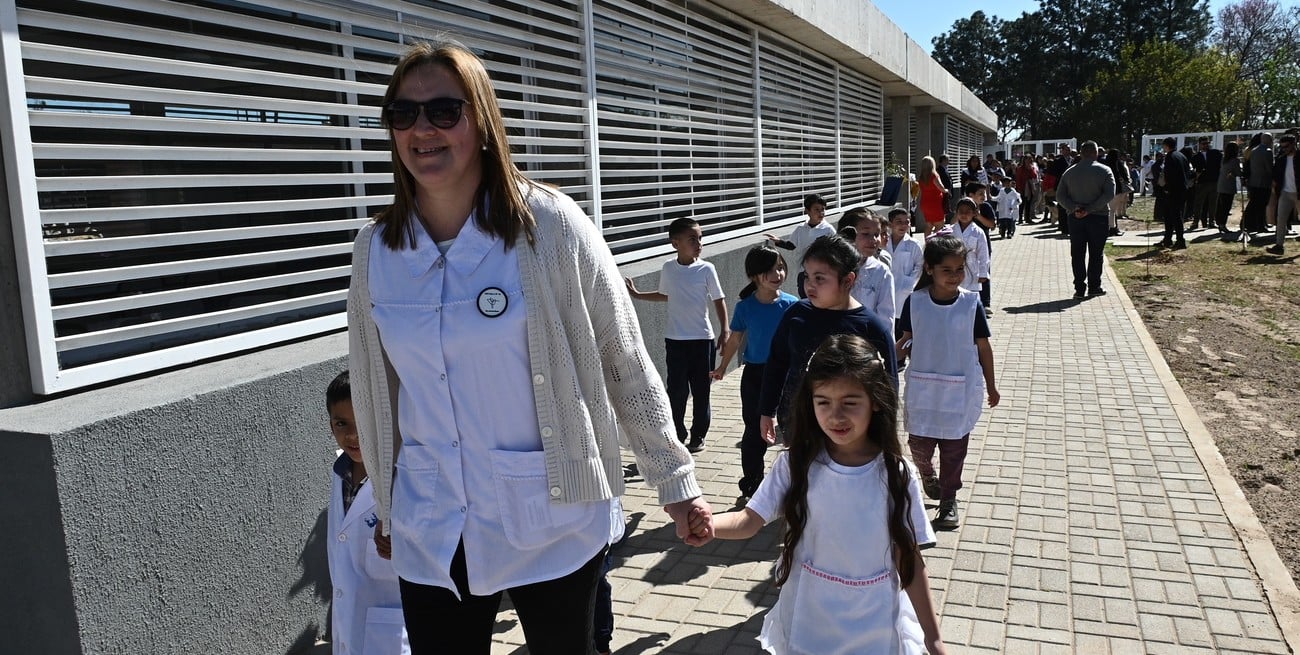 Proyectan una caída del 27 % en la matrícula de primaria del país y un escenario similar en Santa Fe