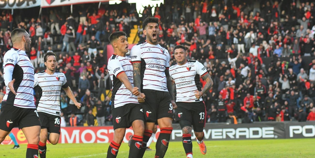 Colón va a Chaco con el respaldo de su gente y la misión de ganar