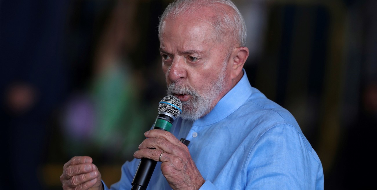 Elecciones municipales en Brasil: Lula Da Silva criticó el uso de fake news