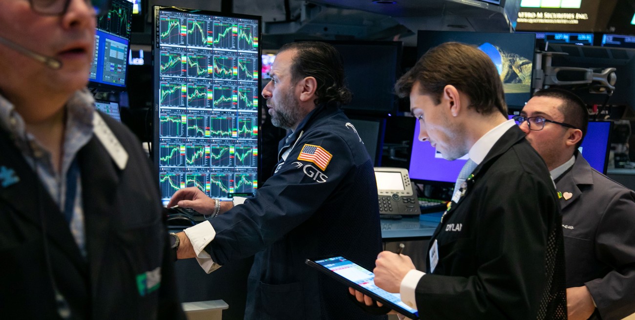 Baja el Riesgo País y crecen las expectativas con el crédito internacional