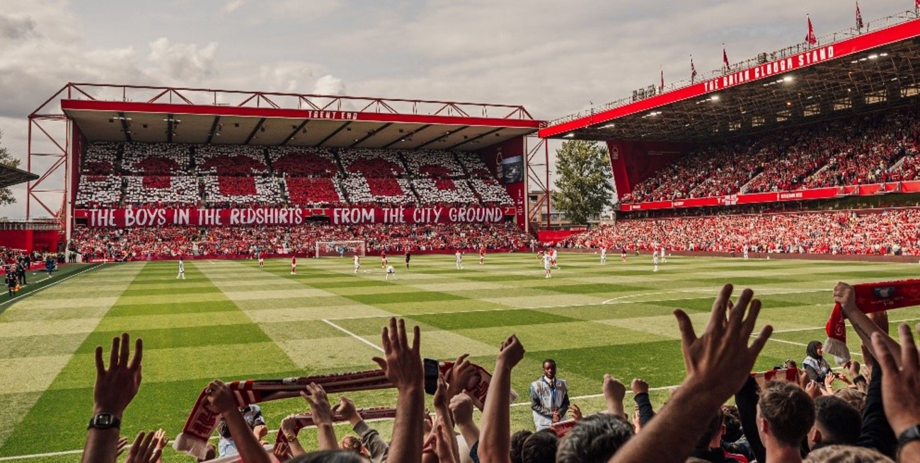 Un club inglés fue sancionado por criticar al VAR en redes sociales