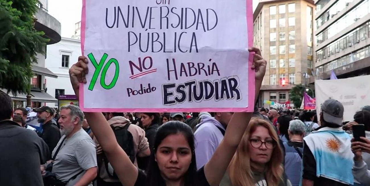 La universidad pública y la desafiliación de sus graduados