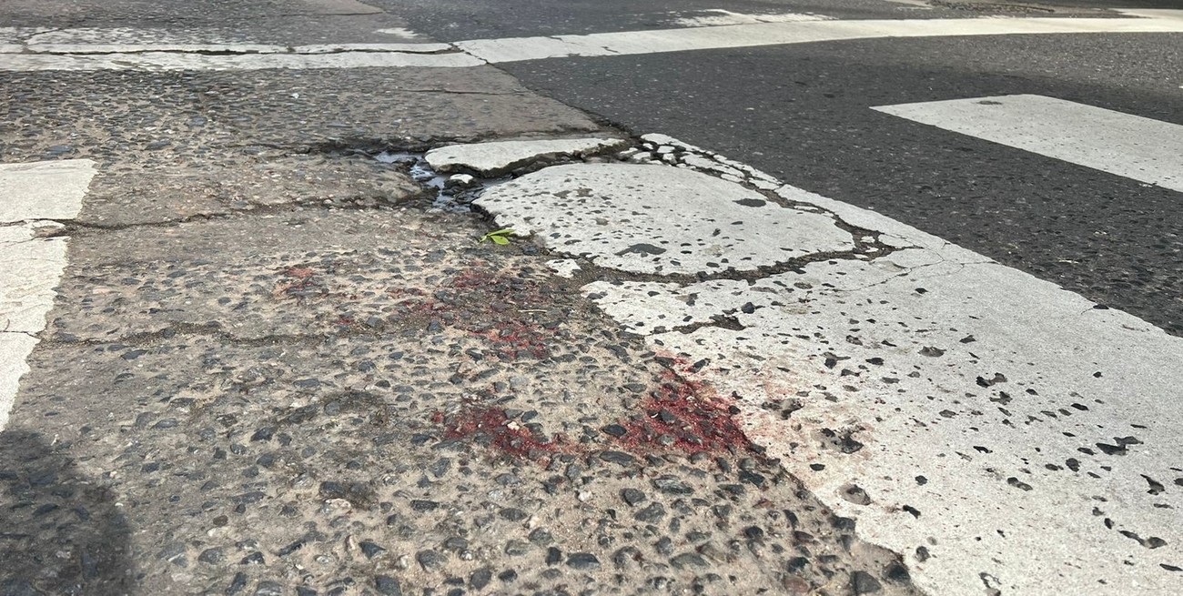 Pelea entre trapitos en pleno bulevar de Santa Fe: un herido de arma blanca