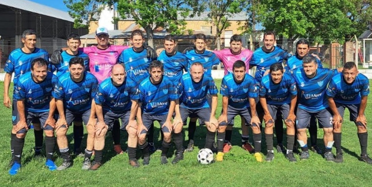 En Primera, La Pepita de Coronda alcanzó la punta y hubo dos grandes goleadas