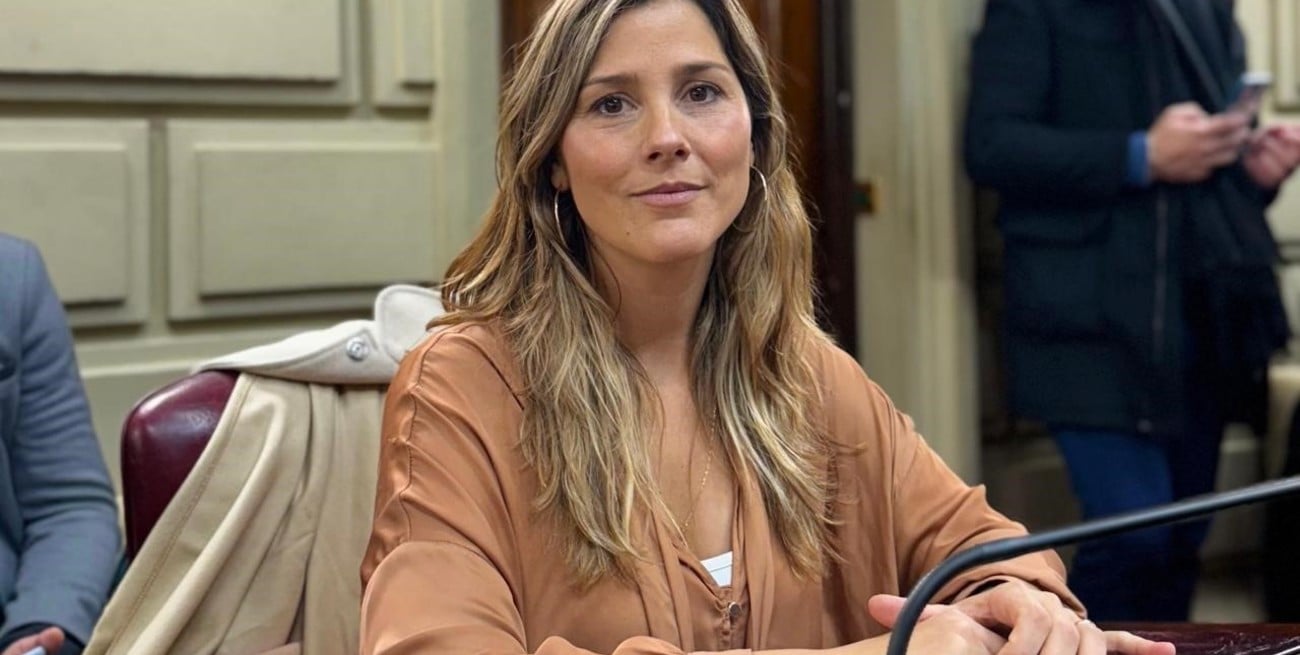 Profundizar el Futuro: El Puerto de Santa Fe en la Hidrovía, un Eje Estratégico para el Desarrollo